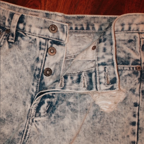 WHITE WASHED RIPPED JEANS - Picture 5 of 7